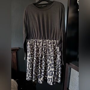 SHEIN Black and Leopard Print Long sleeve Dress Size 4XL